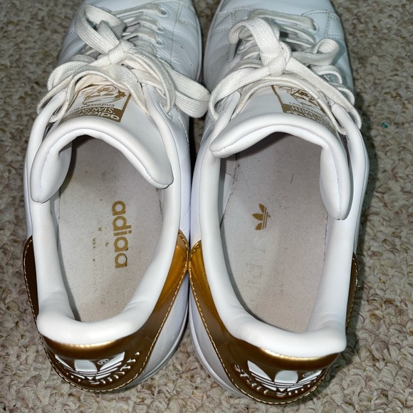 Adidas Gold and White Stan Smith - Picture 4 of 6